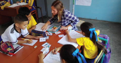 Volunteer and Teach English to the Children in Peru