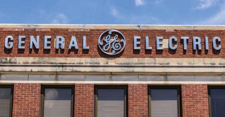 Paid Tax Internship at General Electric in Hungary